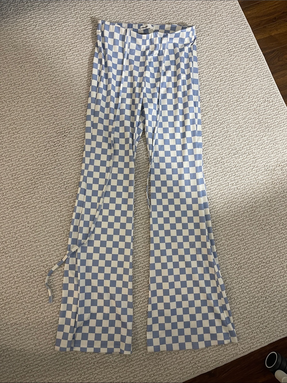 Women pants